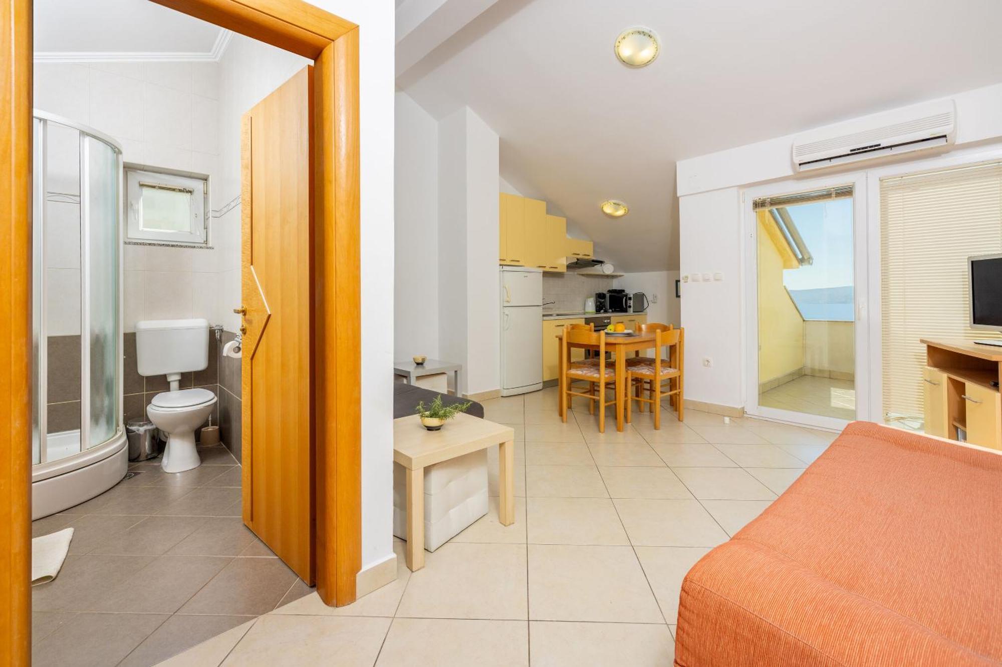 Apartments Petak Dramalj Exteriér fotografie